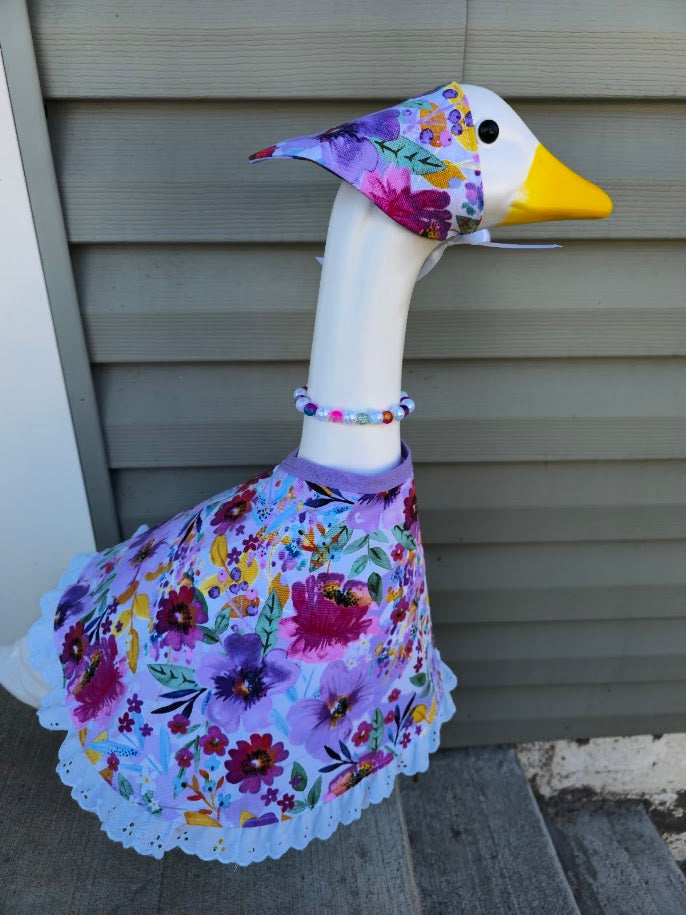 Lavender Lace Daydream Porch Goose Outfit