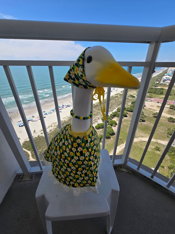 Daffodil Garden Porch Goose Outfit