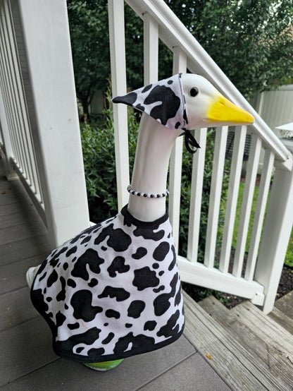 Cow Pasture Print Porch Goose Outfit