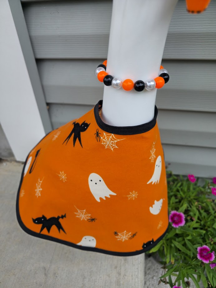 Ghosts and Cats Porch Goose Outfit