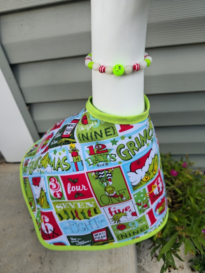 Grinchmas Countdown Porch Goose Outfit