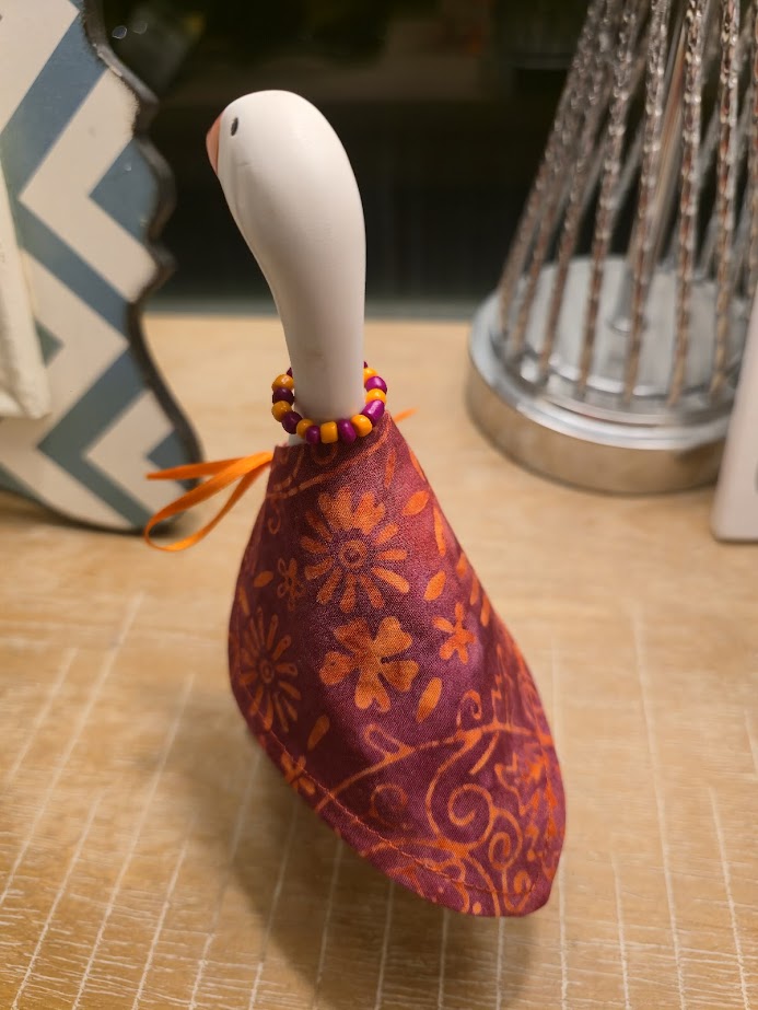 Maroon and Orange Pattern Desk Goose Outfit