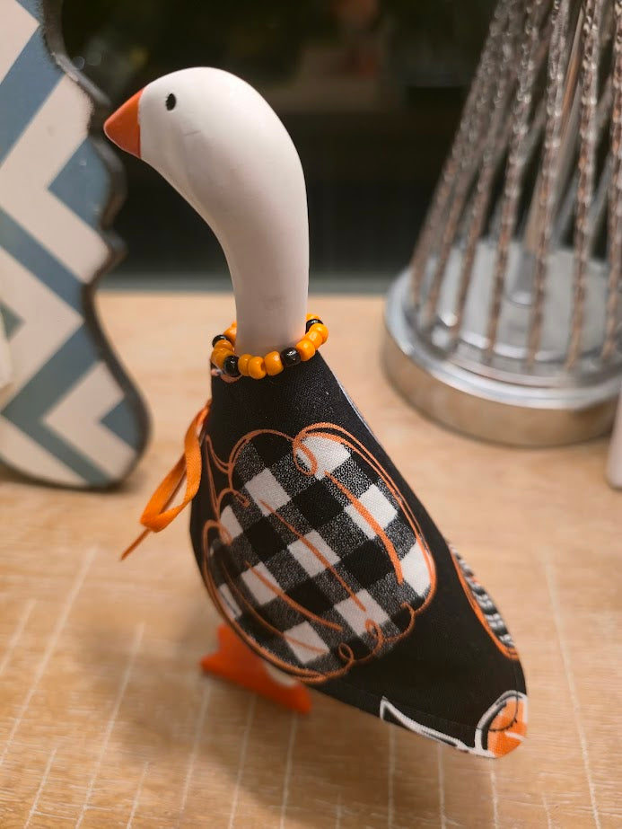 Patterned Pumpkin Desk Goose Outfit