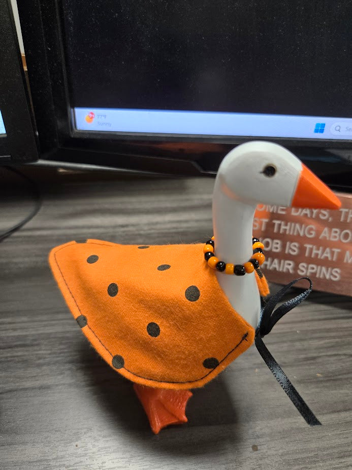 Polka Dot Pumpkin Desk Goose Outfit
