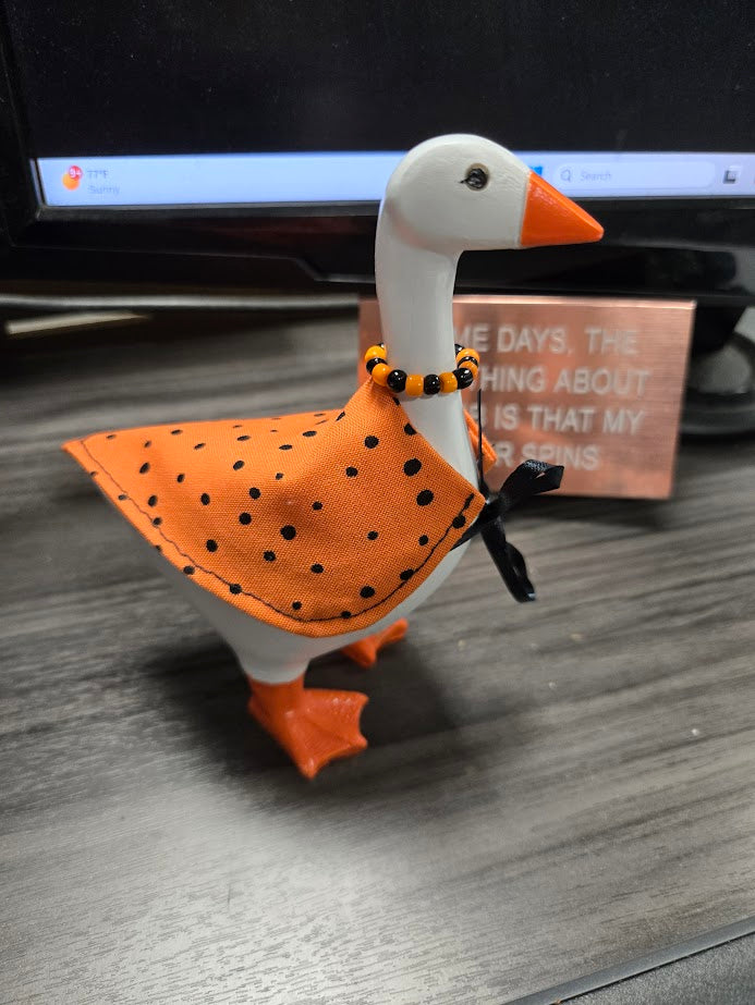 Polka Dot Pumpkin Desk Goose Outfit