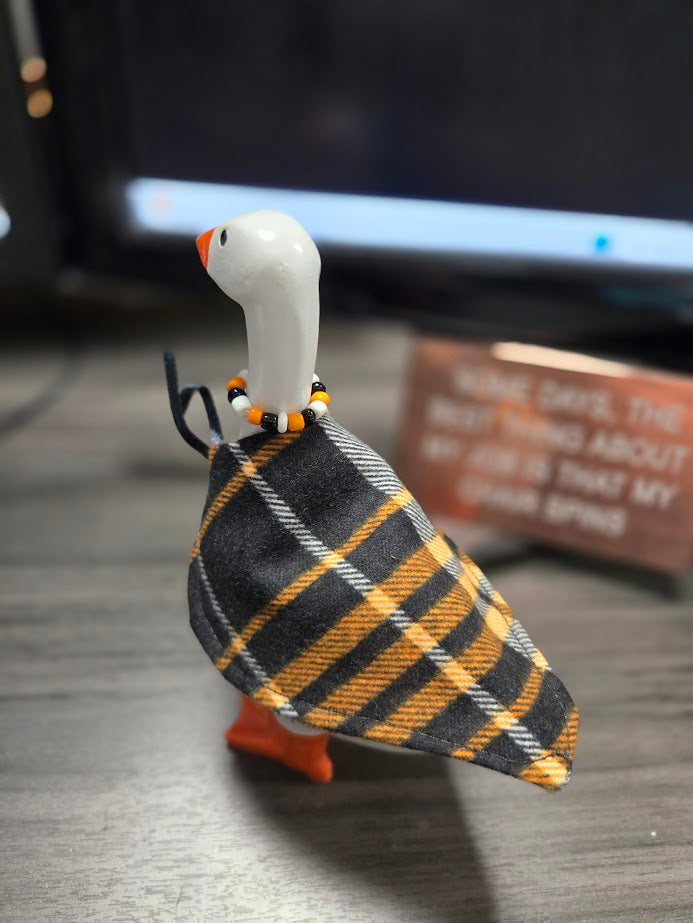 Halloween Plaid Desk Goose Outfit