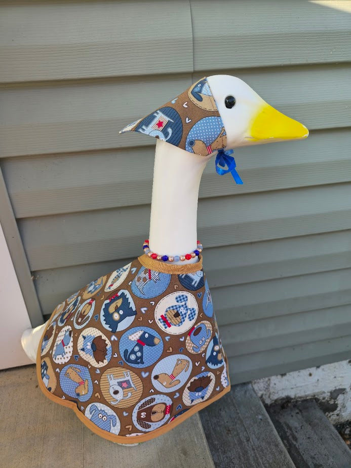 Doggie Doodles Porch Goose Outfit