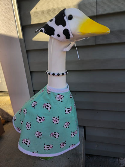 Moo Mint Porch Goose Outfit