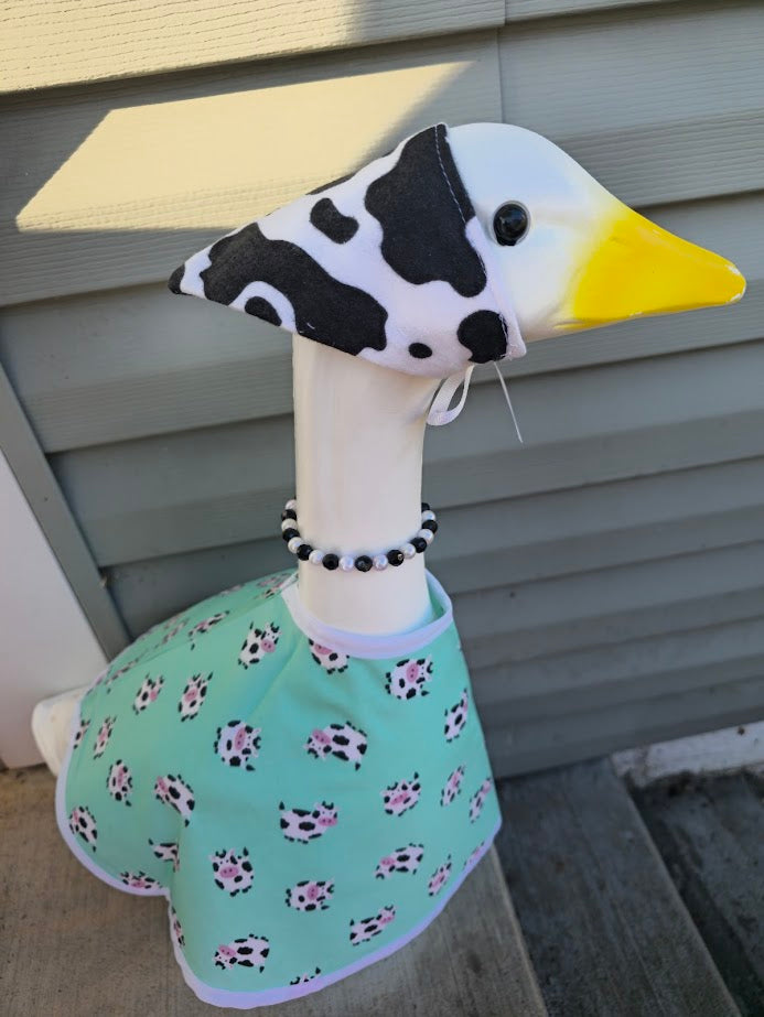 Moo Mint Porch Goose Outfit