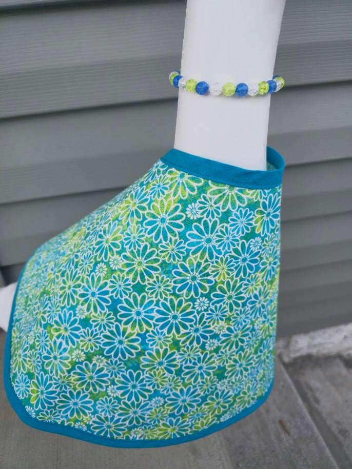 White Flowers on Blue and Green Porch Goose Outfit