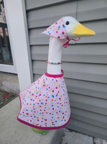 Confetti Party Porch Goose Outfit