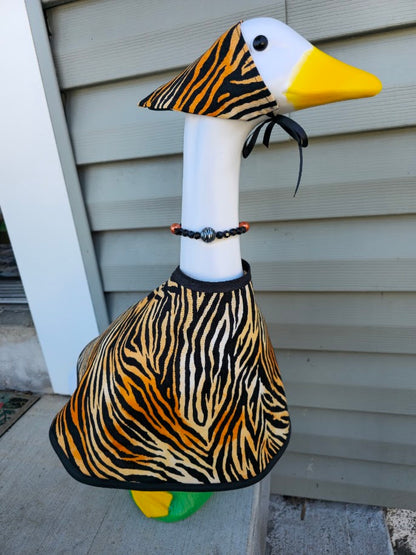 Tiger Stripes Porch Goose Outfit  🐯🖤🐯