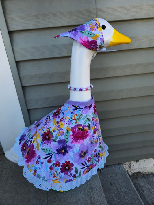 Lavender Lace Daydream Porch Goose Outfit