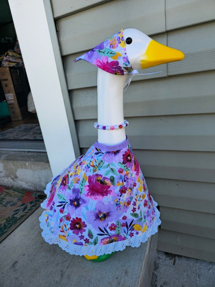 Lavender Lace Daydream Porch Goose Outfit