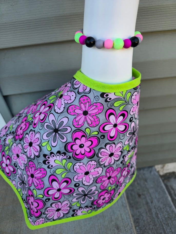 Garden Bloom Daydream Porch Goose Outfit