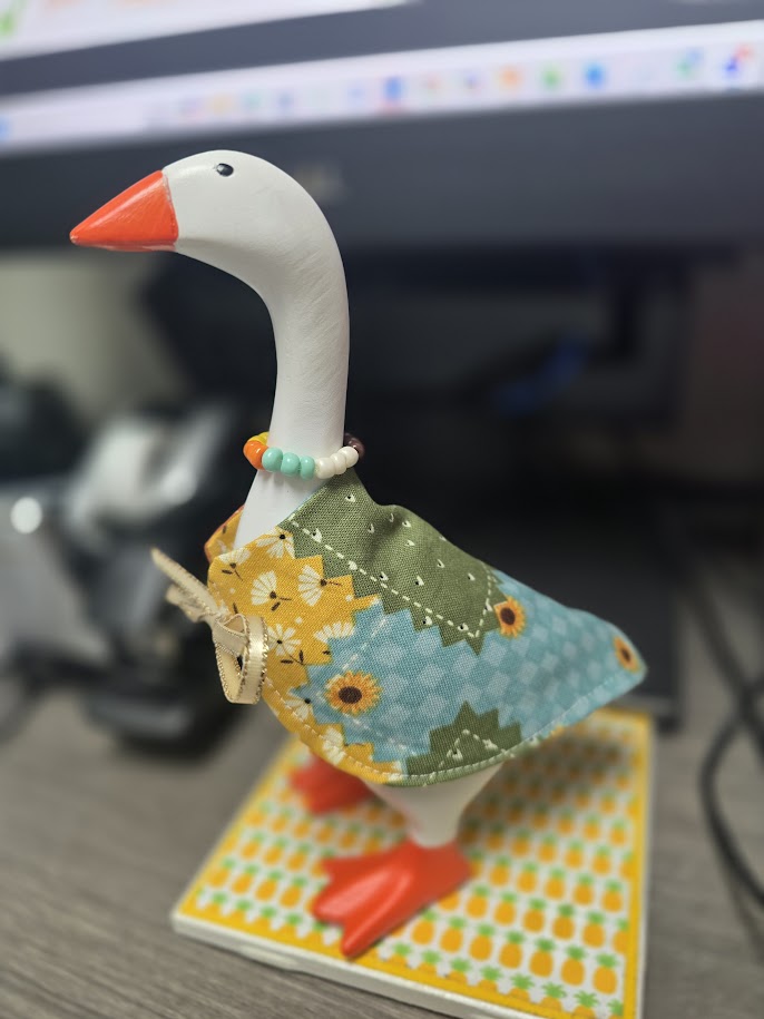 Autumn Patchwork Desk Goose Outfit