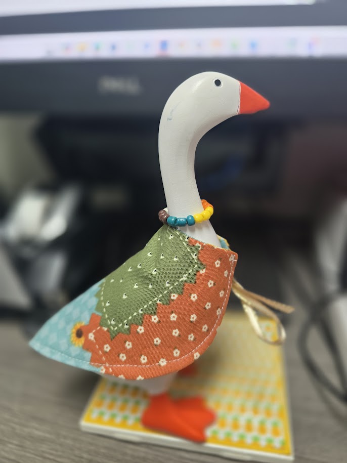 Autumn Patchwork Desk Goose Outfit