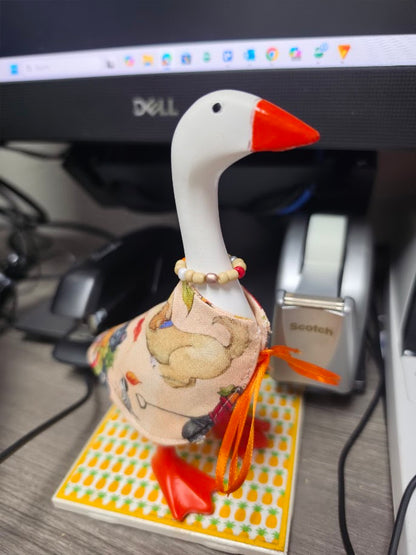 Pumpkin Patch Pets Desk Goose Outfit
