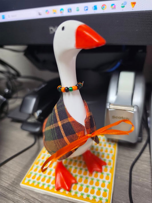 Autumn Plaid Desk Goose Outfit