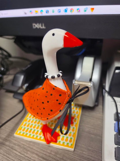Polka Dot Pumpkin Desk Goose Outfit