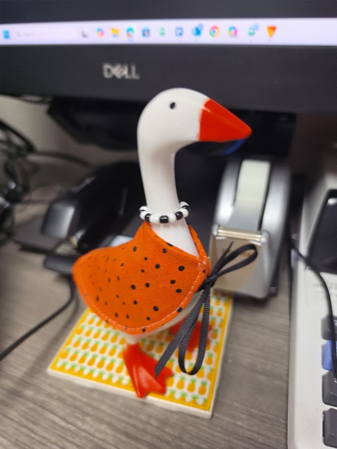 Polka Dot Pumpkin Desk Goose Outfit